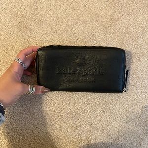 Black Kate Spade wallet
